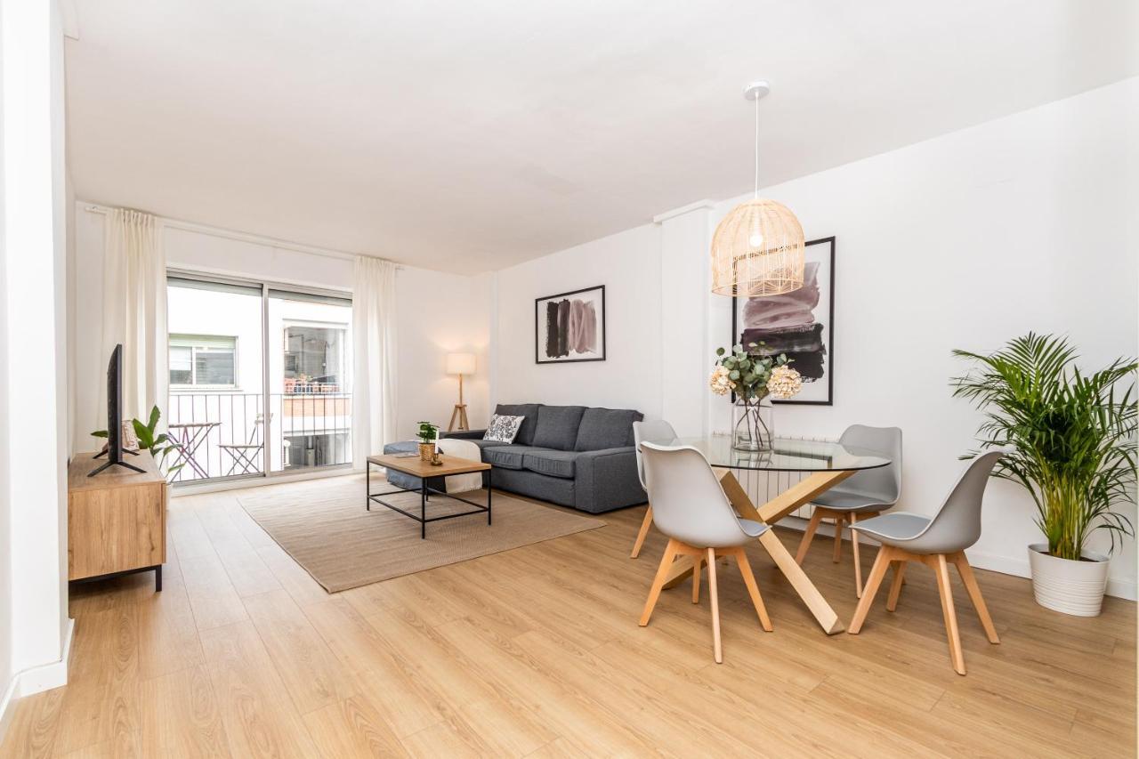 Exclusive Apartments Barcelona 4 Personas Torrella Terrassa Exterior photo